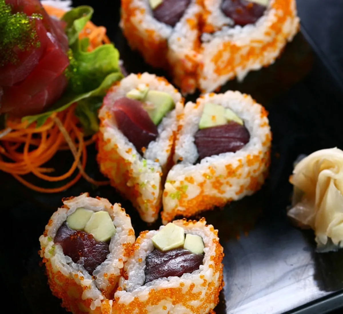 Valentine's day Uramaki Sushi Roll